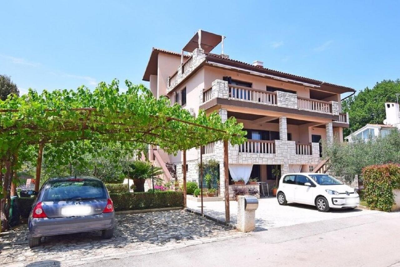 Apartmani Sole Pjescana Uvala Luaran gambar
