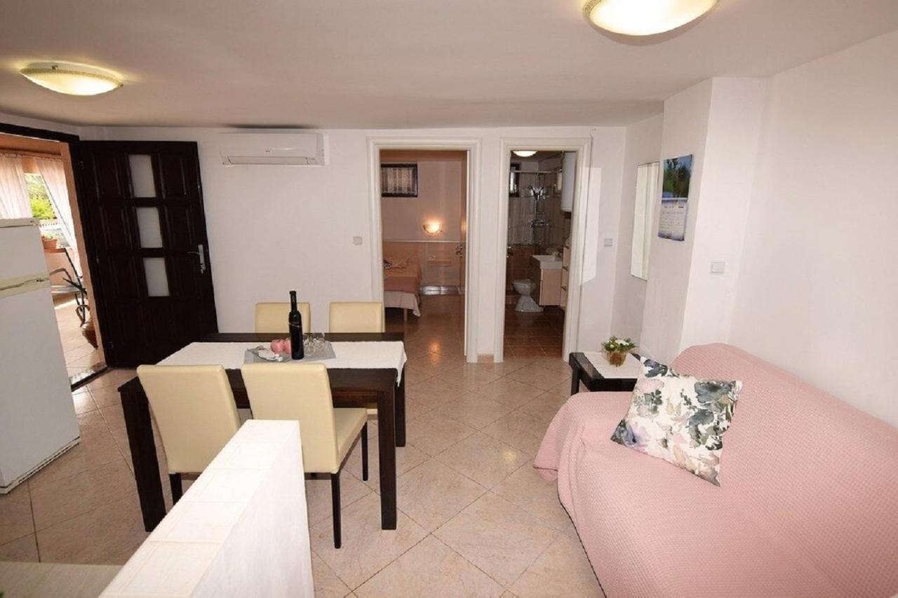 Apartmani Sole Pjescana Uvala Luaran gambar
